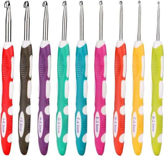 9-Piece TPR and ABS Crochet Hook Set with Ergonomic Handle for Comfortable Crafting