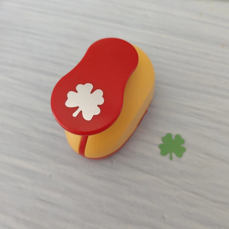 1.5cm Scrapbook Punches Paper Cutter Card Craft Printing DIY Eva Foam Paper Punch Hole Puncher Shape Clip Photo дырокол фигурный