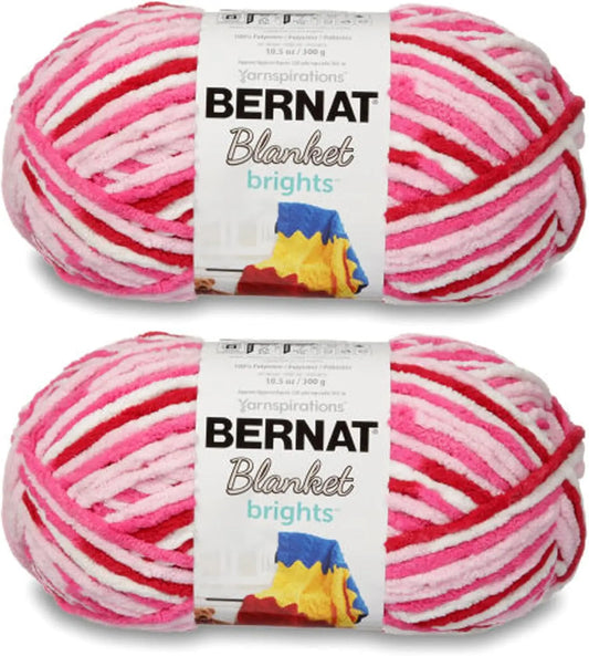 Super Bulky Polyester Yarn, 2-Pack of 300g Each, Ideal for Knitting and Crochet Projects